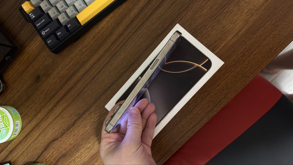 Продам iphone 16 pro max 256