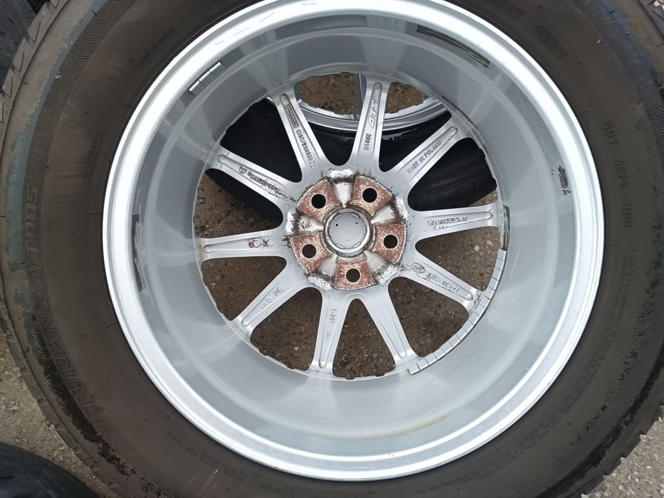 Ланд Ровър, Land Rover 225/65/17