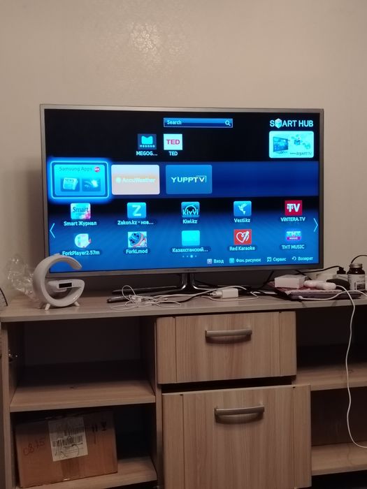 Продам  телевизор Samsung Smart TV