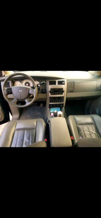 Vând Dodge Durango 2006 automat motor 5700  HEMI