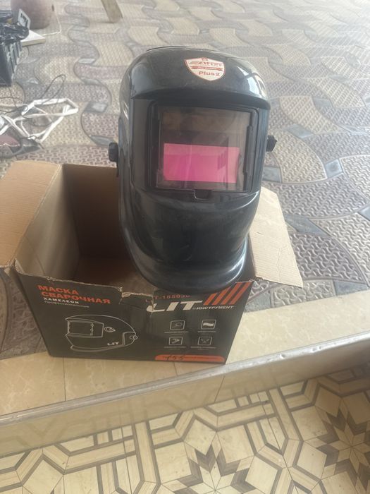 Maska sevarka ishlari uchun moʻljallangan aqlli koʻzga zarar yetmaydi