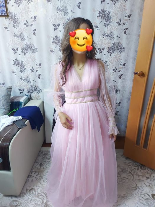 Вечернее платье в отличном состоянии