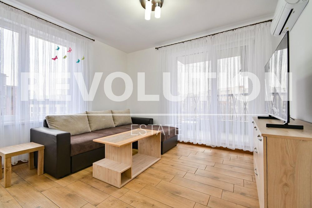 Дава се под наем Двустаен апартамент в София, Левски В - 60 кв.м за 500 € - Снимка #1