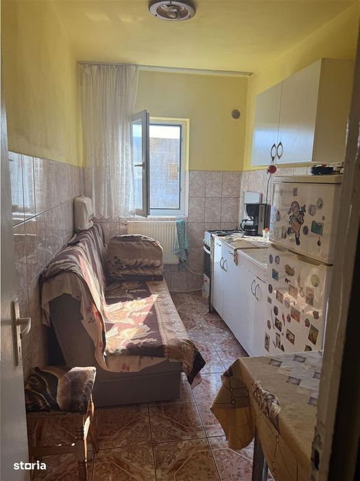 BLASCOVICI - APARTAMENT 1 CAMERA - mobilat, utilat, decomandat — fotografia 3