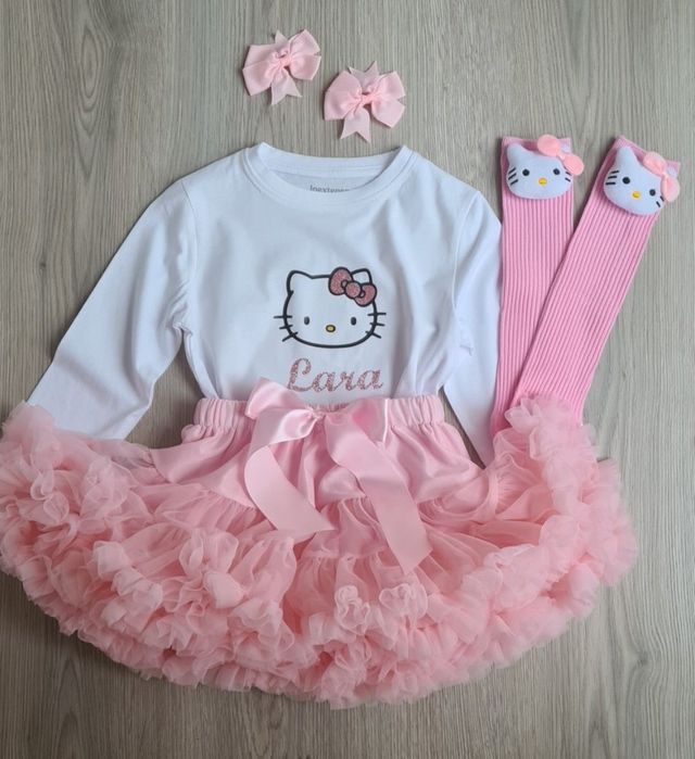 Ciorapei si tricou personalizat