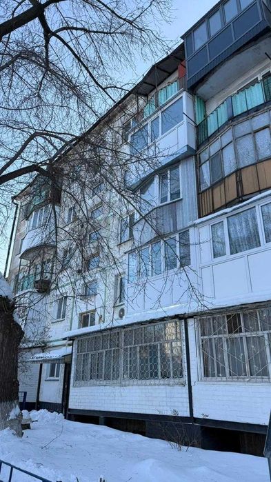 Продам 2 комнатную квартиру