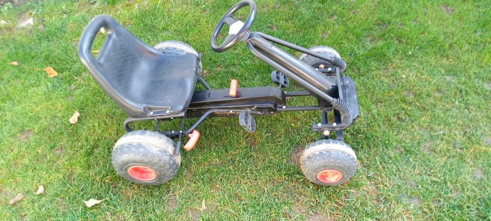 Kart cu pedale copii
