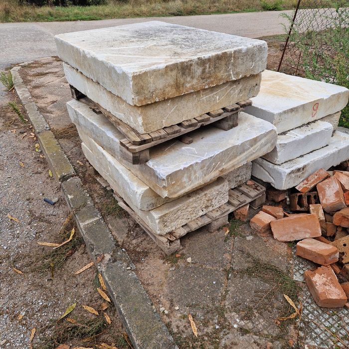 Продавам мраморни плочи!