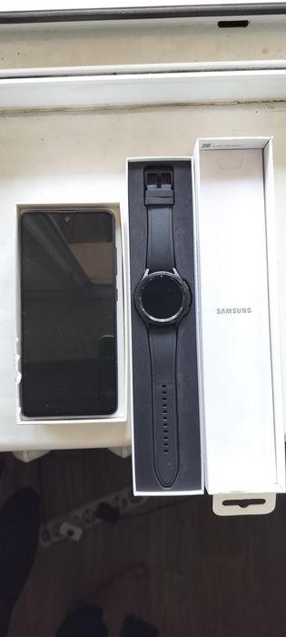 Продам смартфон galaxy a51 и часы galaxy watch 4 series