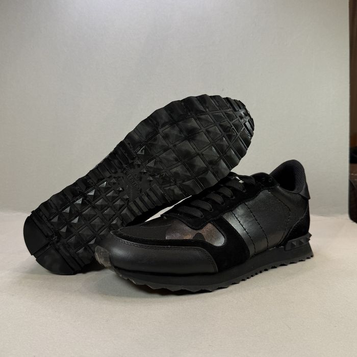 Valentino RockRunner Shoe! НОВИ!