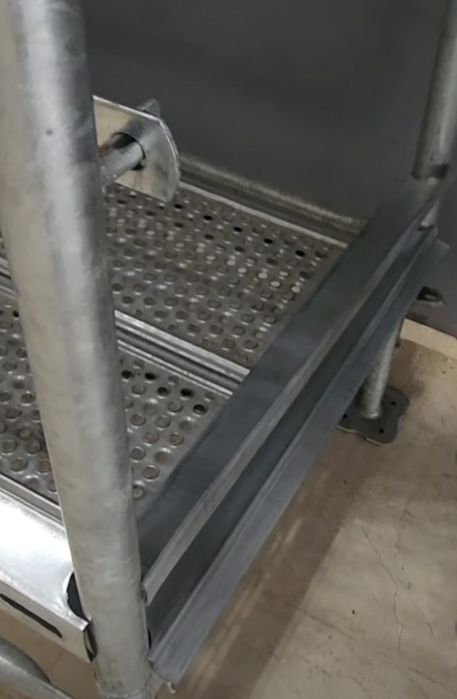 Рамково галванизирано скеле CE 12810/11