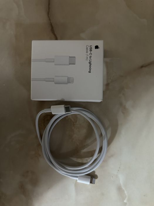 Vând cablu original iphone