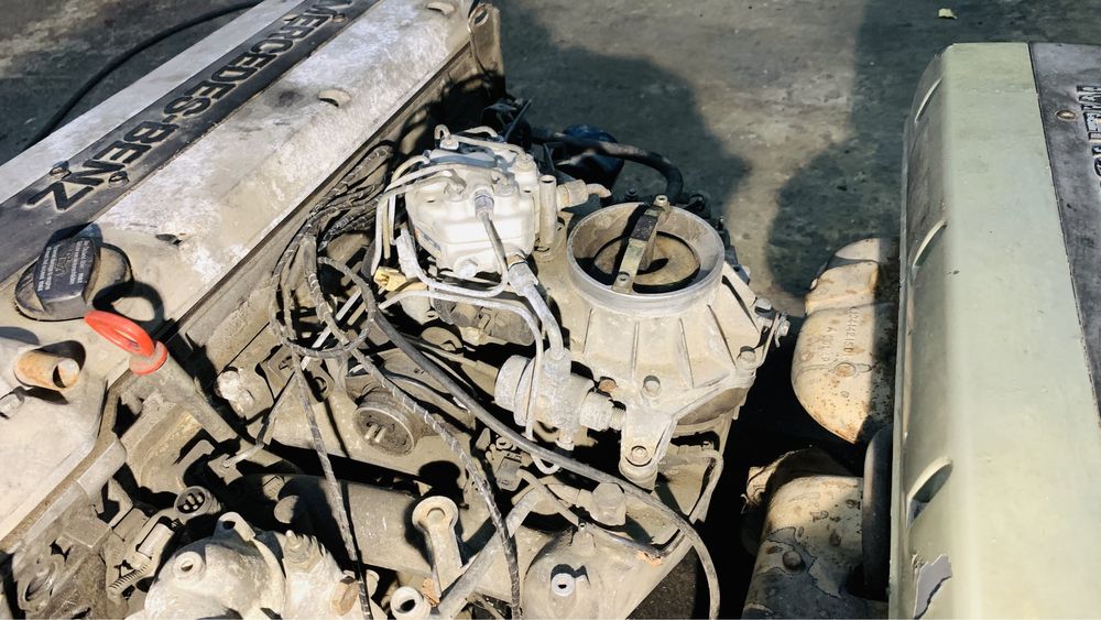 Motor Mercedes M104