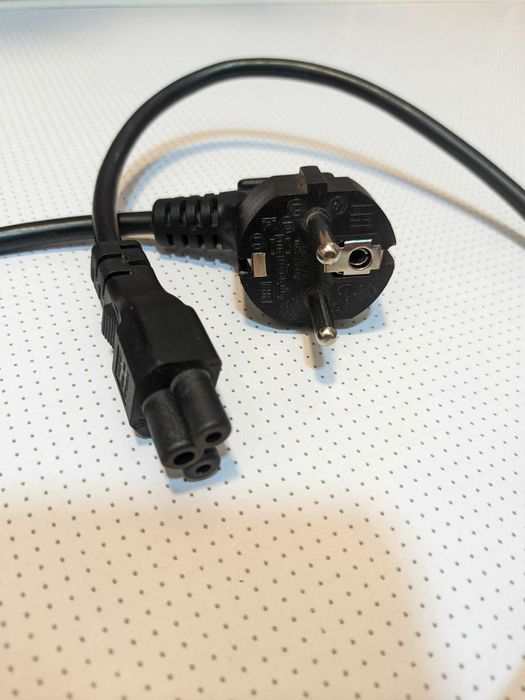 Adapter LG 19V 0.84A. Адаптер, блок питания.