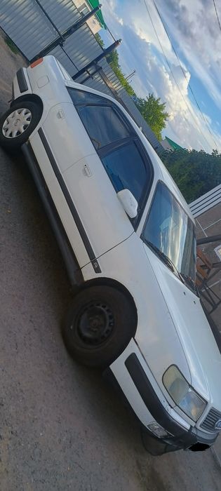 Продам машину срочно