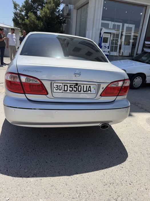 Nissam Maxima 2004