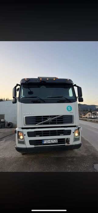 VOLVO FH 480 Forestier cu macara KESLA Z pentru padure