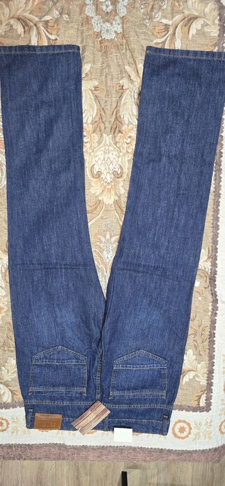 Джинсы для мужчин