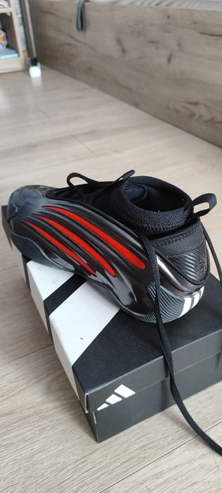 adidas Harden Volume 9