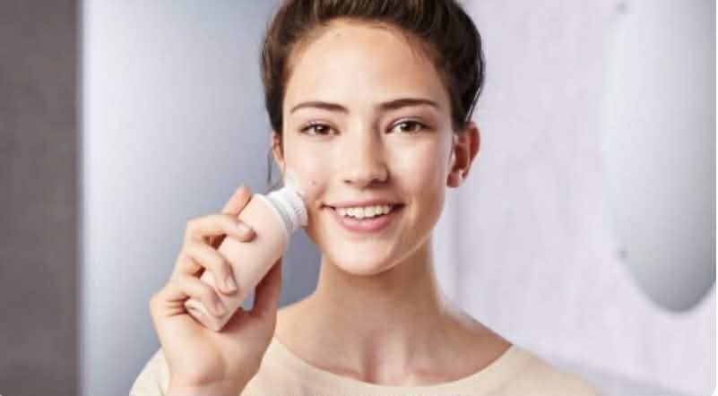 Четка за почистване на лице Philips VisaPure BSC