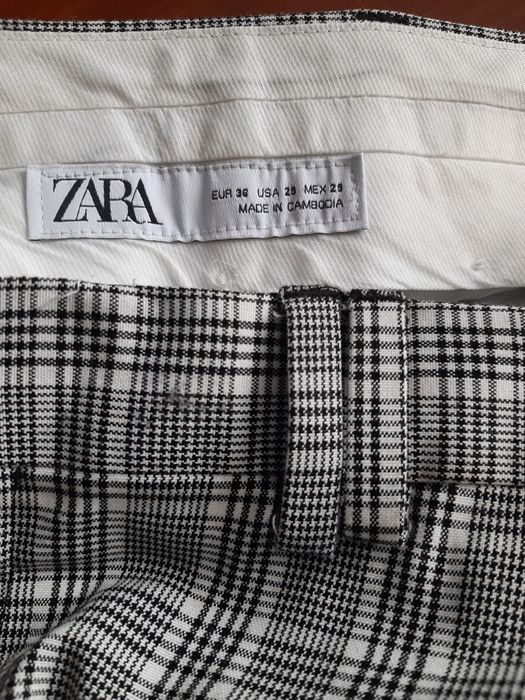 Pantaloni in carouri, Zara