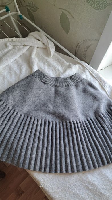 Продам одежду рубашки платья топы