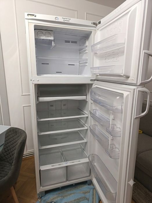 Frigider Indesit