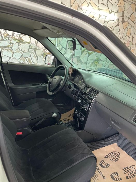 В продаже Приора