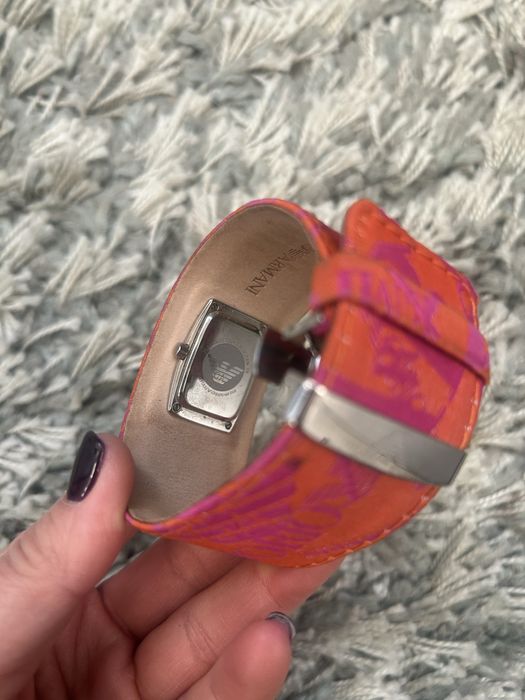 Оригиналeн часовник Marc Jacobs и Emporio Armani