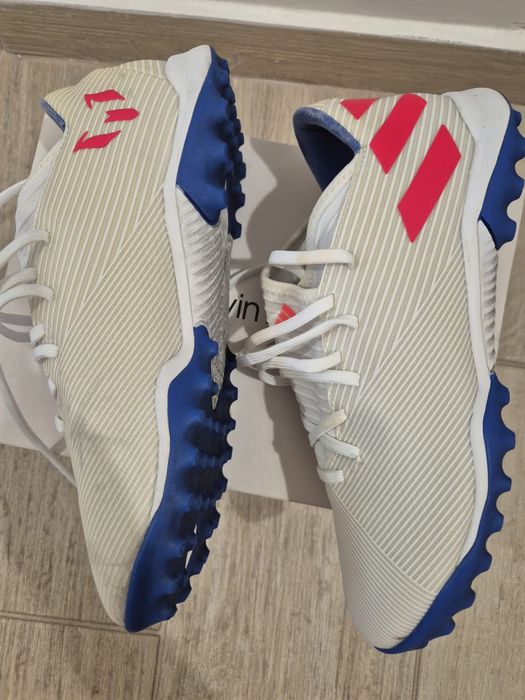 Adidasi fotbal Adidas