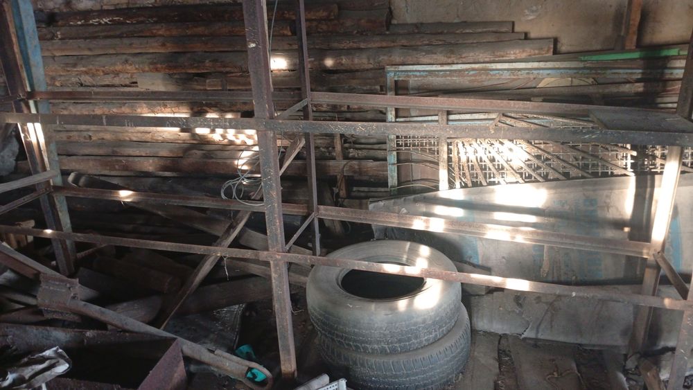 Железная полка разборная