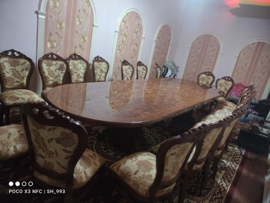 Stol srul soriladi 20kishilik