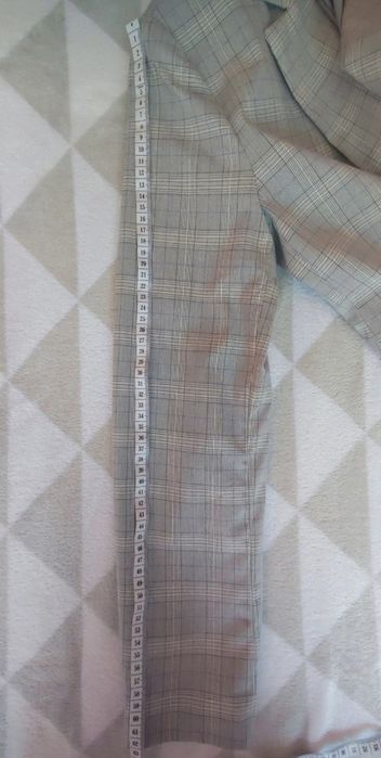 Sacou Zara masura 42 EUR/ 10 USA/32 MEX