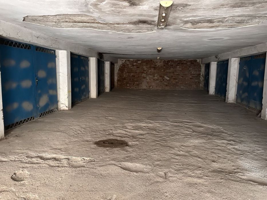 Продава се Гараж / Паркомясто в Плевен, Дружба 2 - 17 кв.м за 706 €/кв.м - Снимка #2