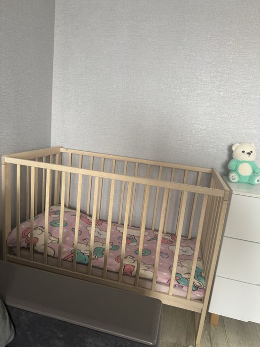 Продам кроватку детскую