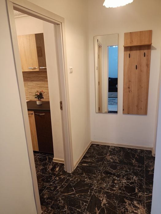 Inchiriez apartament 2 camere