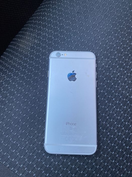 Продам айфон 6s 16g