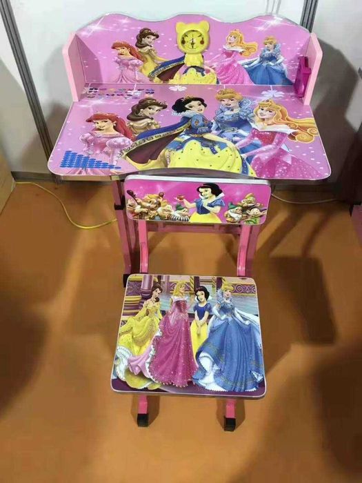 Детский парта Soffi со стулом и часами