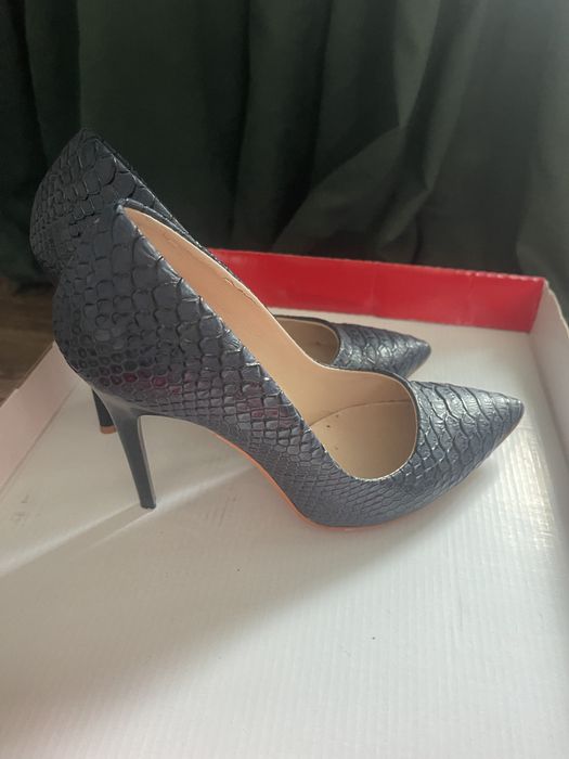 Официални  дамски обувки