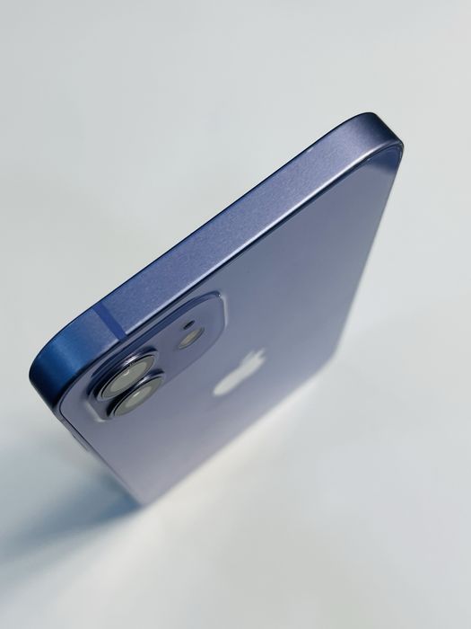 iPhone 12 / Mov / 93% Battery