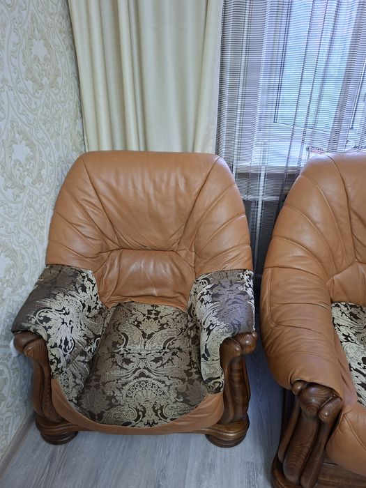 Продам диван и кресла