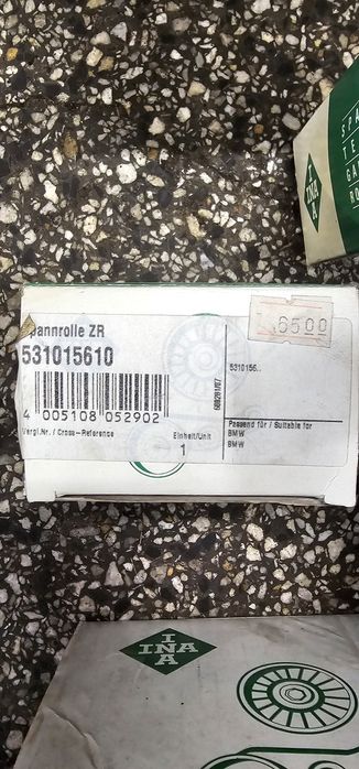 Авточасти ролки,накладки,дисттибутори,гарнитури