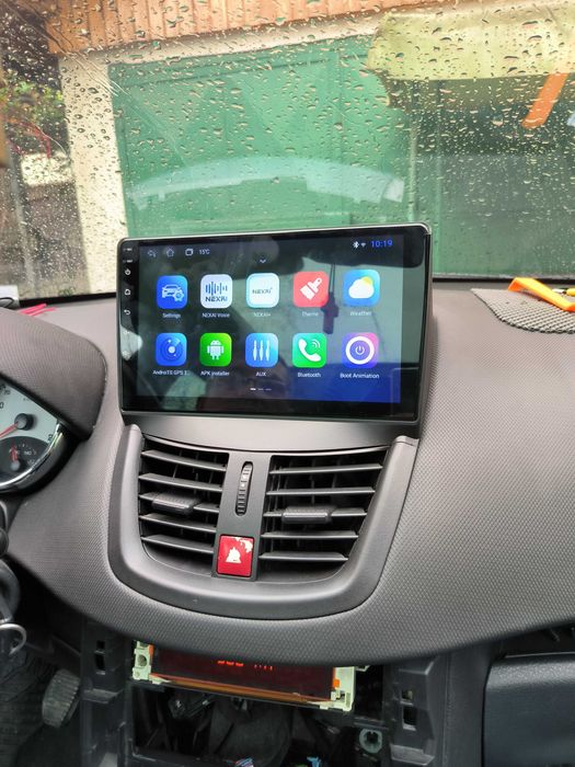 Navigatie android Peugeor 207 GPS Waze YouTube Carplay BT