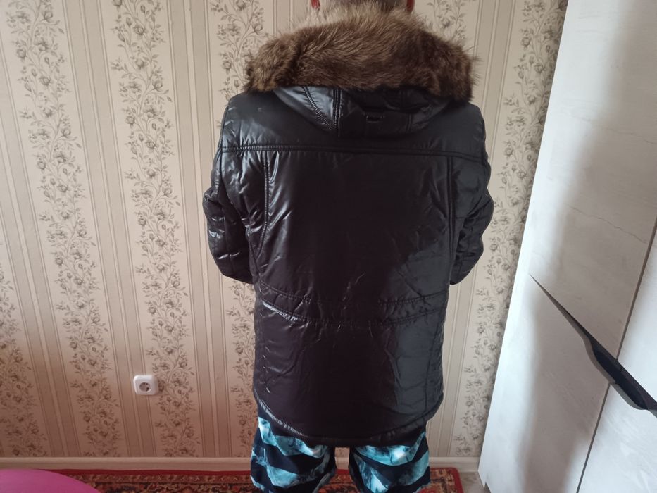 Продам мужскую куртку