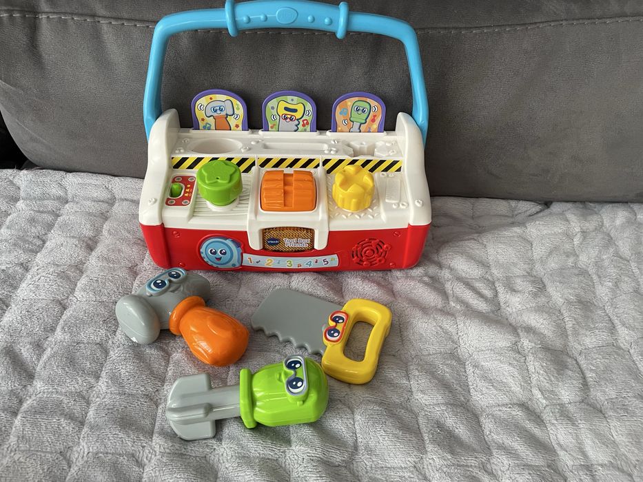 Играчка за момче-кутия с инструменти