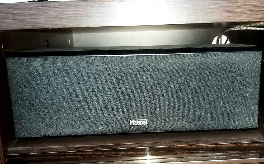 Receiver AV Denon AVR-X550BT + 5 boxe Magnat, stare perfecta