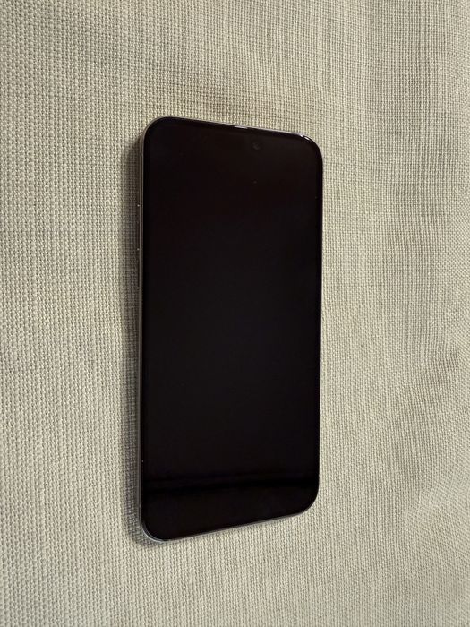 Продавам IPhone 15 Pro Max