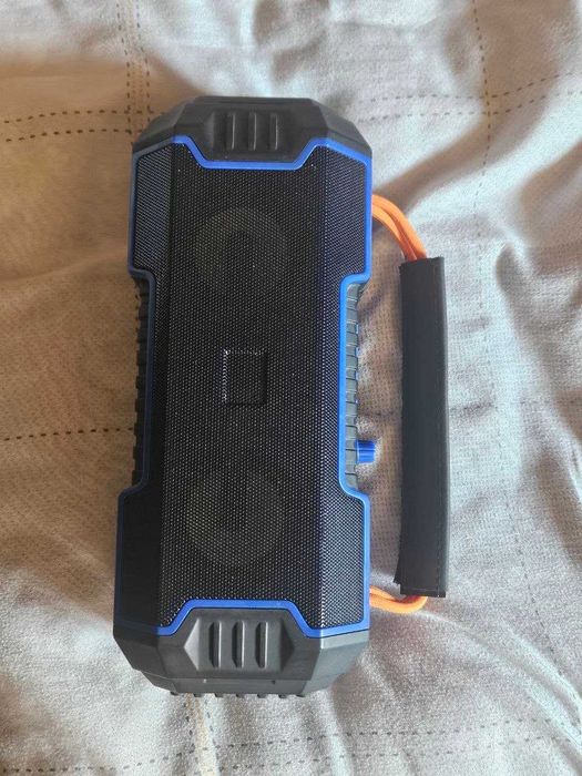 Портативная Bluetooth колонка (Bluetooth / USB / MicroSD / AUX)