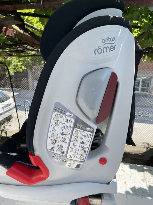 Детско столче за кола Britax Romer 9м.-12г.
