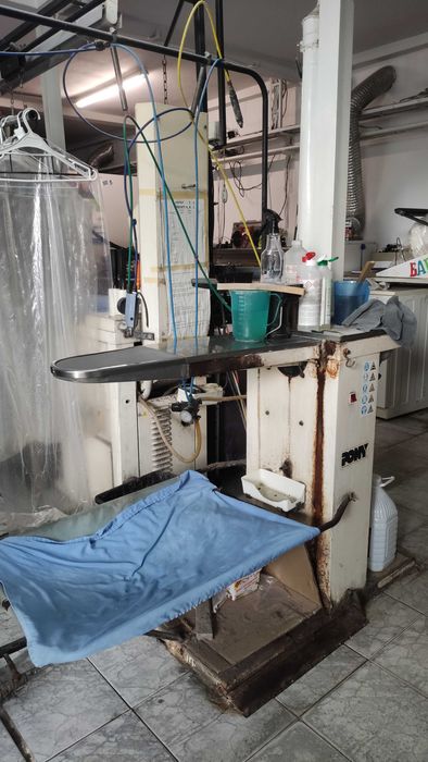 Машина за химическо чистене, гладачна и деташорна маси